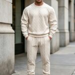 Men Solid Diamond Jacquard Crew Neck Sweatshirt & Cuffed Jogger Pants 2pcs Tracksuit
